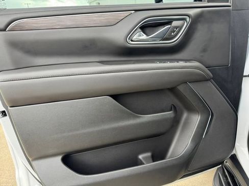 Used 2024 Chevrolet Tahoe LS w/ Driver Alert Package image 4