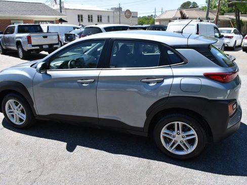 Used 2021 Hyundai Kona SE FWD image 36