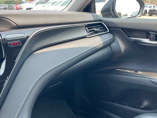 Used 2024 Toyota Camry SE FWD image 24