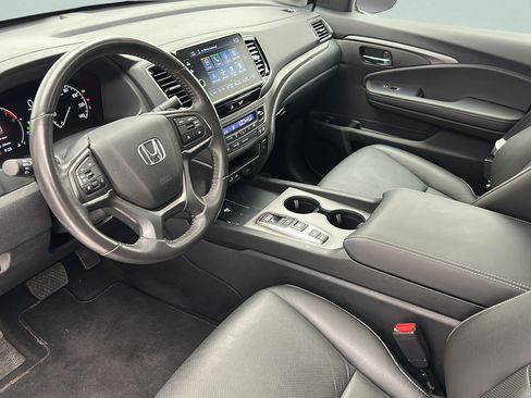Used 2025 Honda Ridgeline RTL image 14