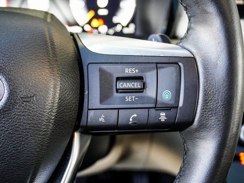 Used 2023 INFINITI QX60 Luxe w/ Vision Package image 29