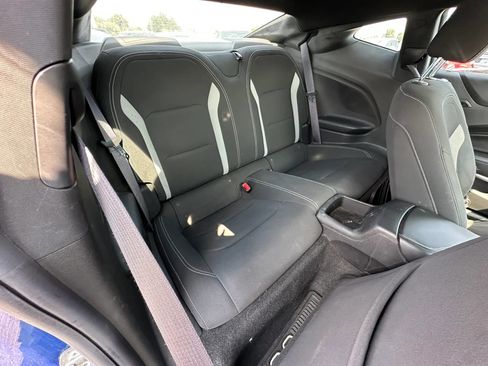 Used 2017 Chevrolet Camaro LT w/ Technology Package RWD image 11