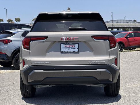 New 2026 GMC Terrain Elevation w/ Technology Package II FWD image 4