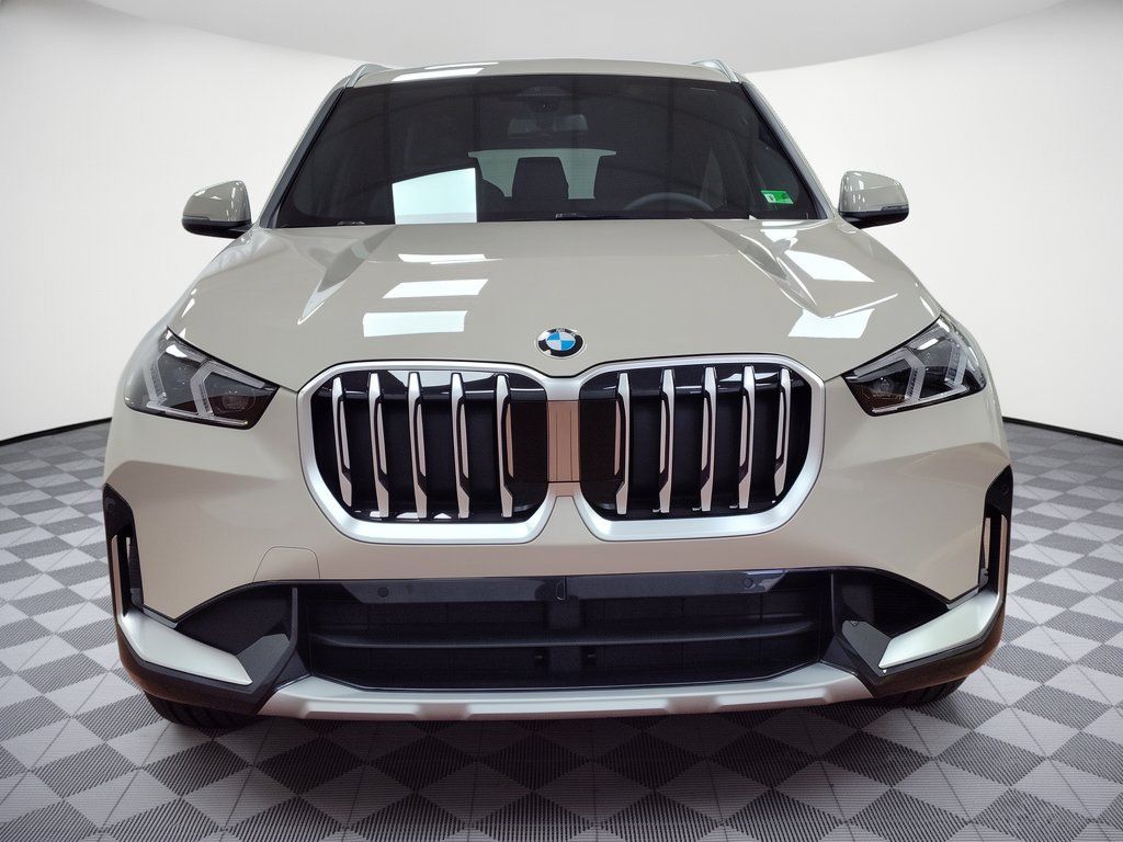 Certified 2026 BMW X1 xDrive28i w/ Convenience Package AWD/4WD image 6
