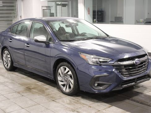 Used 2025 Subaru Legacy Touring XT image 3