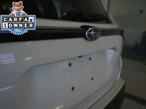 Used 2025 Subaru Forester Limited AWD/4WD image 13