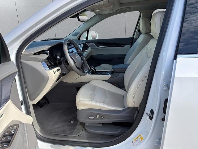 Used 2020 Cadillac XT6 Premium Luxury AWD/4WD image 23