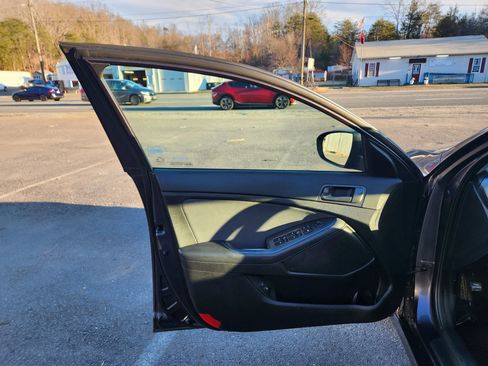 Used 2015 Kia Optima LX image 21