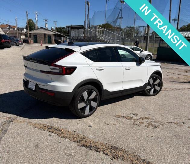 Used 2023 Volvo C40 P8 Recharge Plus w/ Climate Package AWD/4WD image 2
