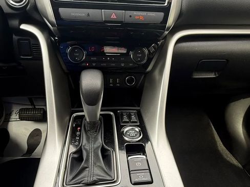 Used 2024 Mitsubishi Eclipse Cross SEL AWD/4WD image 16
