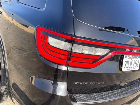 Used 2020 Dodge Durango GT RWD image 31