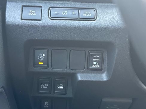 Used 2023 Nissan Frontier SV w/ Technology Package AWD/4WD image 20