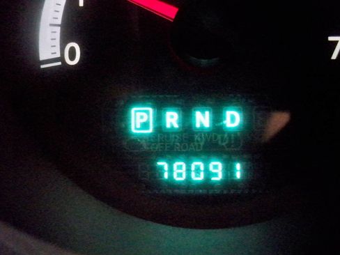 Used 2009 Dodge Nitro R/T image 6