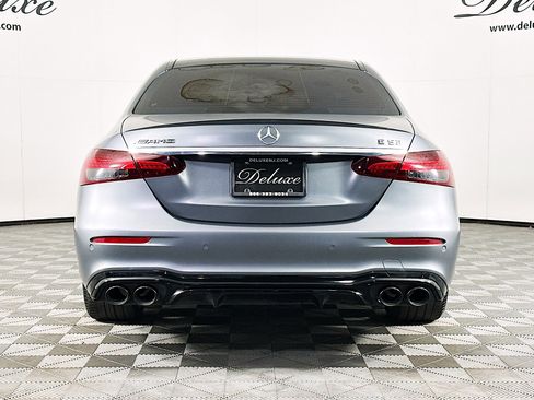 Used 2022 Mercedes-Benz E 53 AMG 4MATIC Sedan image 5