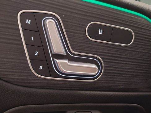 Certified 2026 Mercedes-Benz GLB 250 image 15