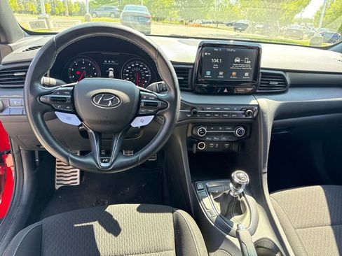 Used 2019 Hyundai Veloster N N FWD image 22