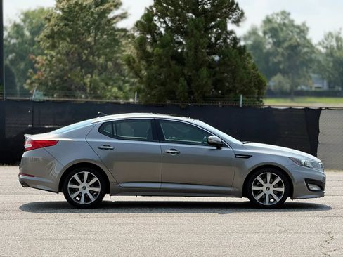 Used 2012 Kia Optima SX w/ Premium Touring Pkg FWD image 7