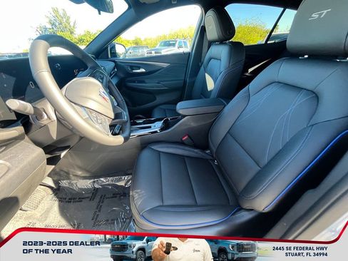 New 2026 Buick Envista Sport Touring w/ Convenience I Package image 10