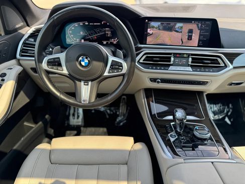Used 2021 BMW X5 M50i w/ Executive Package AWD/4WD image 22