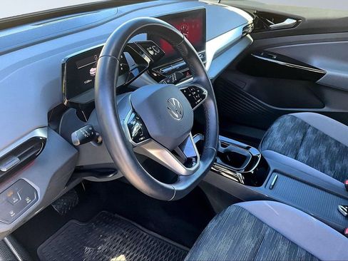 Used 2021 Volkswagen ID.4 Pro image 15