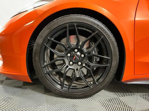 Used 2025 Chevrolet Corvette Z06 RWD image 23