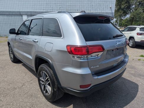 Used 2021 Jeep Grand Cherokee Limited AWD/4WD image 5