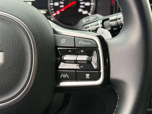 Used 2023 Kia Sorento EX image 34