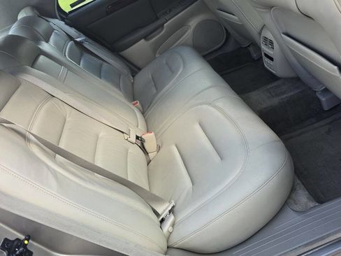 Used 2000 Cadillac De Ville w/ Comfort/Convenience Pkg image 14