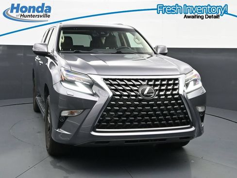 Used 2020 Lexus GX 460 Premium w/ Premium Package AWD/4WD image 3