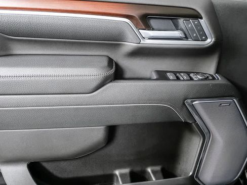 New 2026 GMC Sierra 2500 Denali w/ Denali Reserve Package image 6