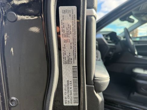 Certified 2022 Jeep Grand Cherokee Limited 4xe image 24