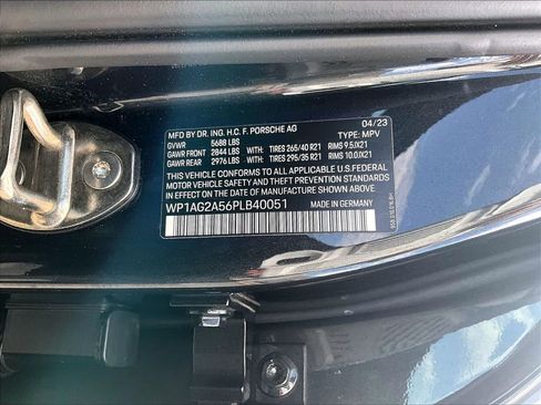 Certified 2023 Porsche Macan S AWD/4WD image 26