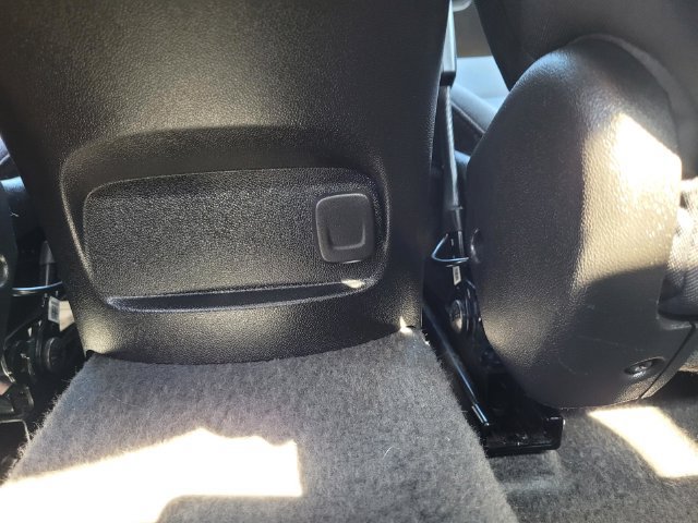 Used 2025 Chevrolet Malibu LT FWD image 13