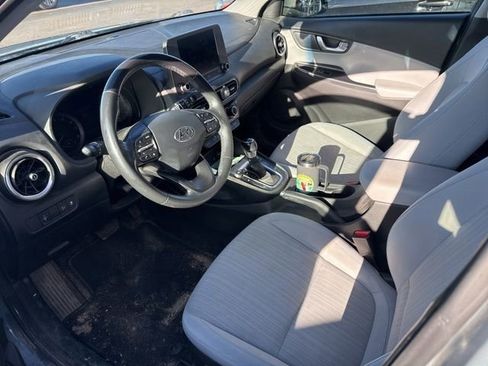 Used 2022 Hyundai Kona SEL w/ Convenience Package image 10