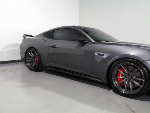 Used 2025 Ford Mustang GT Premium w/ GT Performance Package RWD image 55