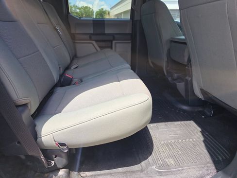 Used 2022 Ford F250 XL w/ Power Equipment Group AWD/4WD image 17