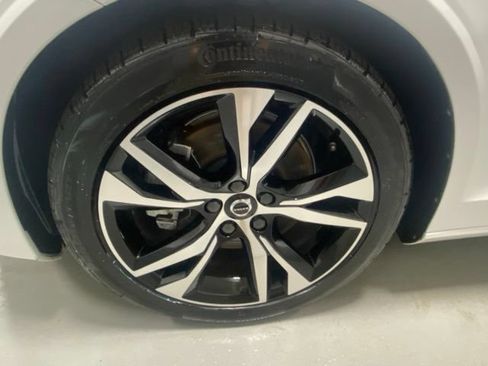 Used 2025 Volvo S60 B5 Core AWD/4WD image 5