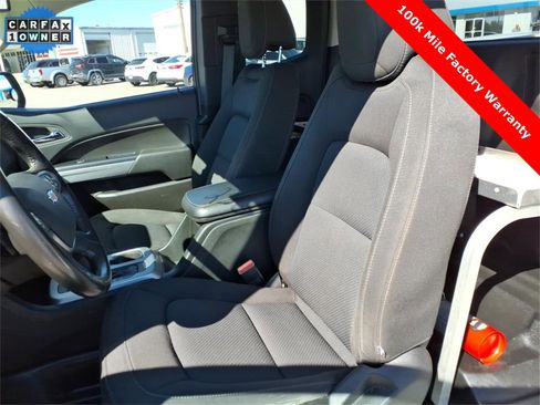 Used 2022 Chevrolet Colorado LT w/ Fleet Safety Package image 17