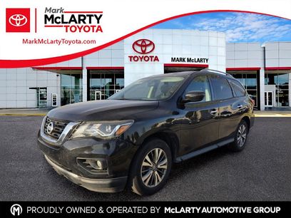 Used 2020 Nissan Pathfinder SV