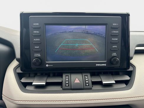 Used 2022 Toyota RAV4 XLE Premium image 22