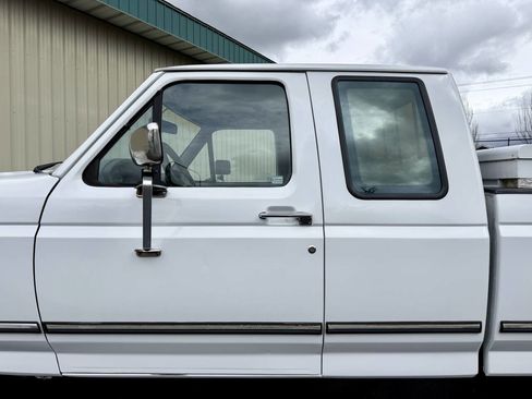 Used 1995 Ford F250 XLT image 89