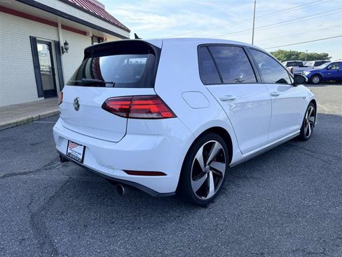 Used 2020 Volkswagen GTI SE FWD image 5