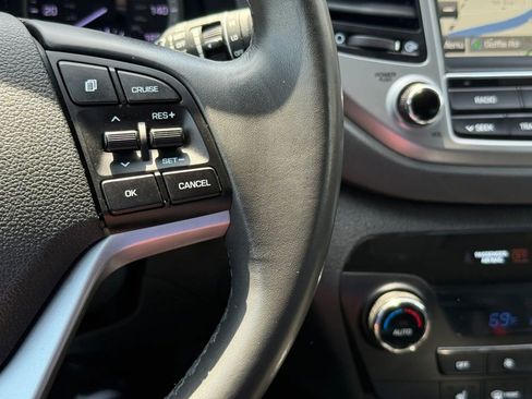 Used 2018 Hyundai Tucson SEL Plus AWD/4WD image 23