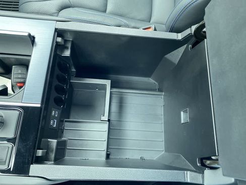 Used 2024 Toyota Sequoia Platinum image 20