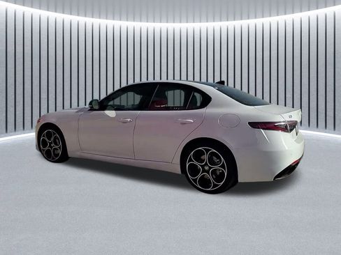 New 2025 Alfa Romeo Giulia AWD image 16