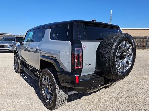 New 2025 GMC Hummer EV 3X image 23