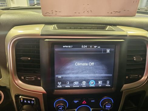 Used 2016 RAM 1500 Big Horn image 22