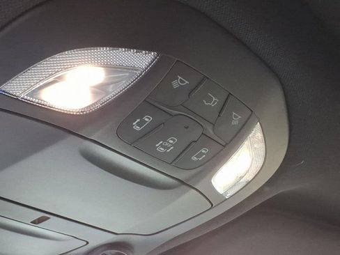 New 2026 Chrysler Pacifica Select image 22