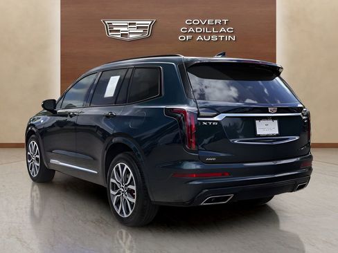 Certified 2024 Cadillac XT6 Sport w/ Technology Package AWD/4WD image 3