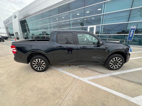 Used 2023 Ford Maverick Lariat w/ Lariat Luxury Package AWD/4WD image 2